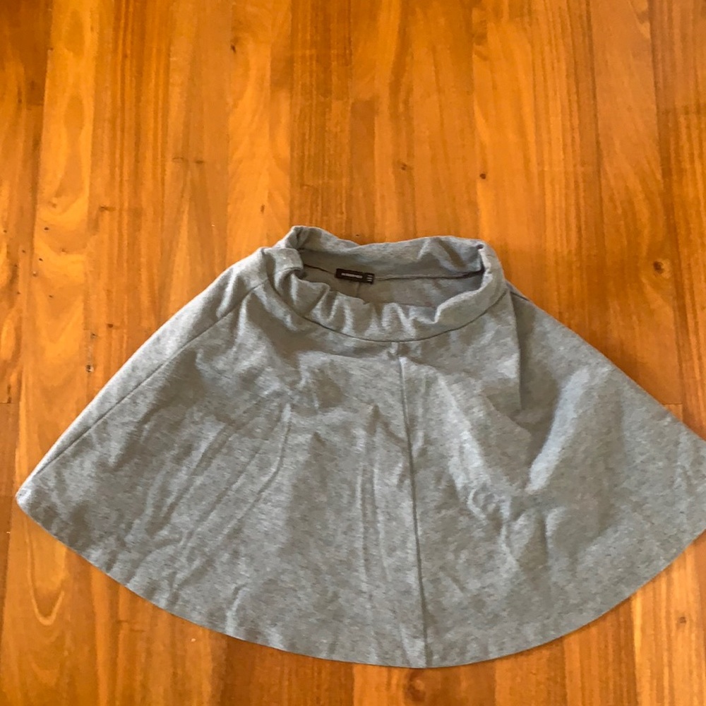 Grey skirt